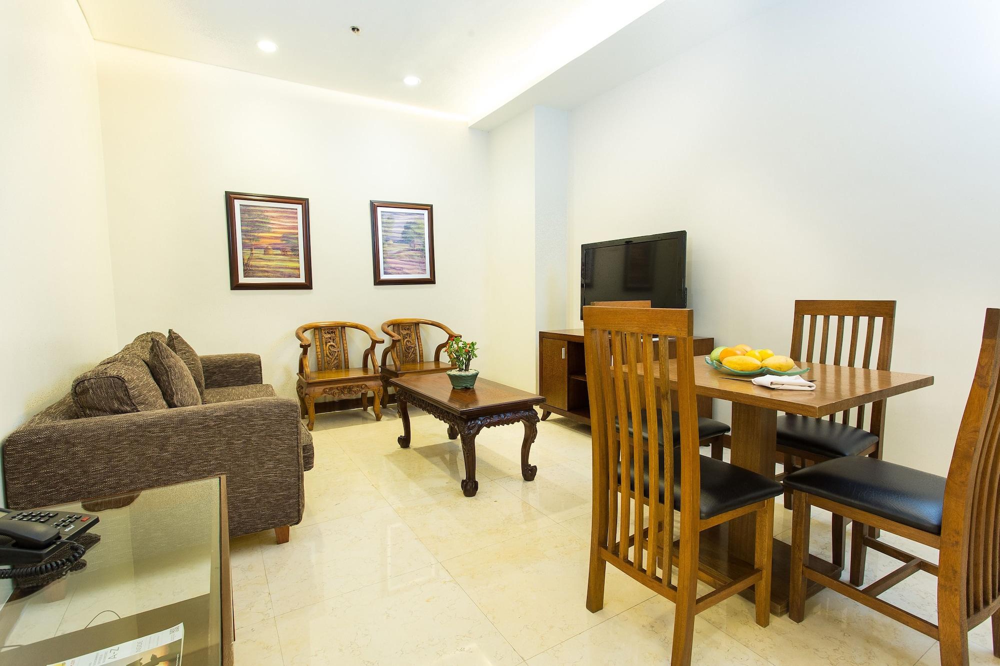 Armada Hotel Manila Kültér fotó