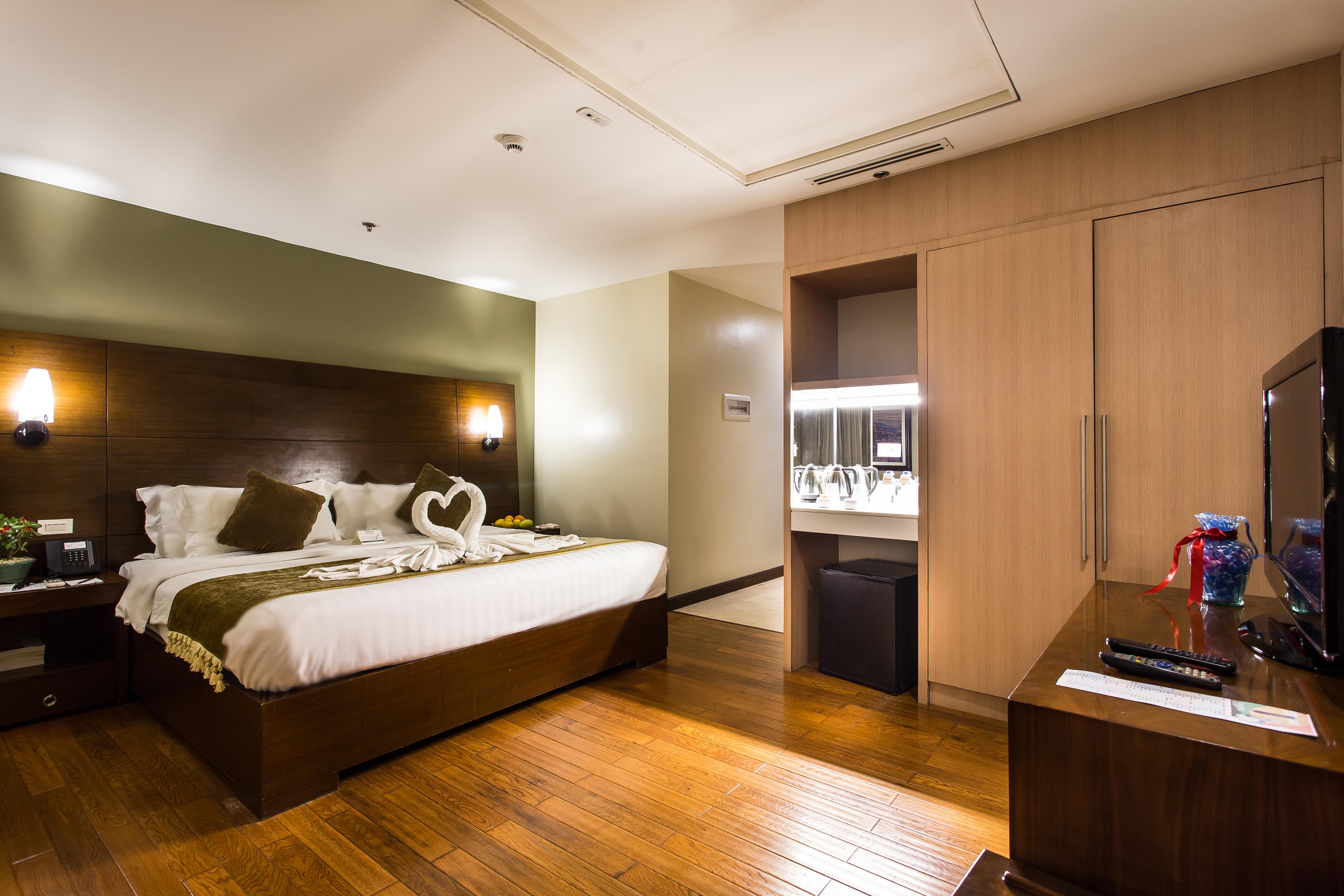 Armada Hotel Manila Kültér fotó
