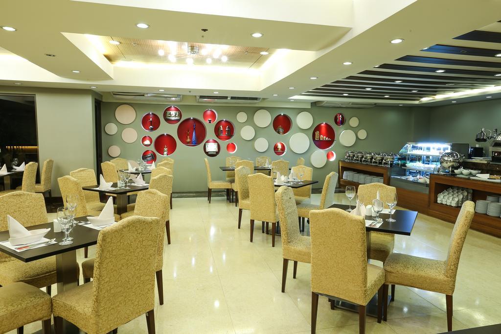 Armada Hotel Manila Kültér fotó