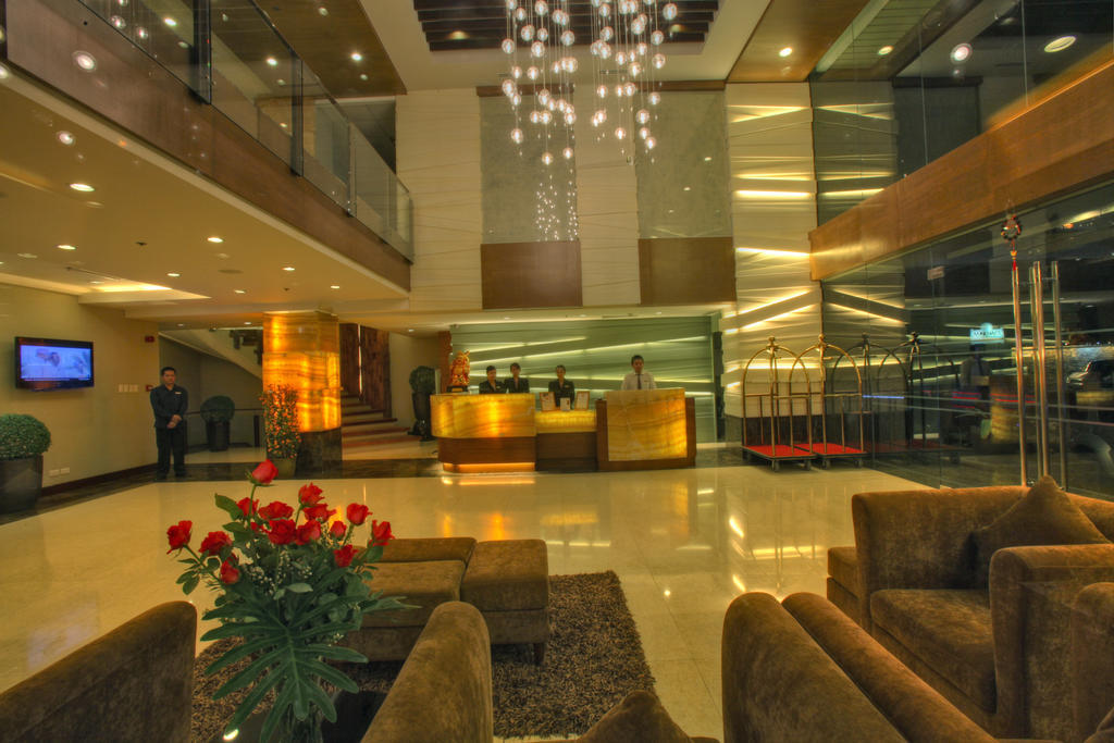 Armada Hotel Manila Kültér fotó